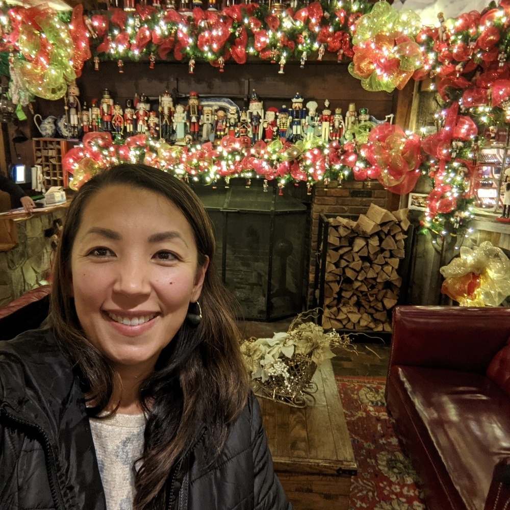 Meet your Posher, Dinara